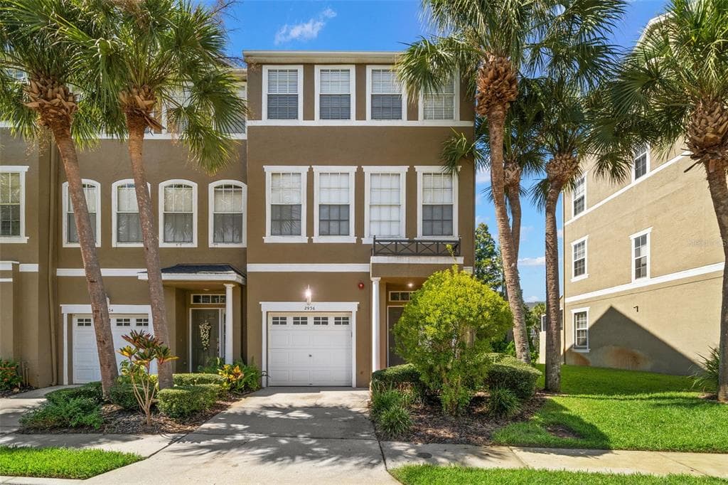 2956 BAYSHORE POINTE DRIVE TAMPA, FL 33611