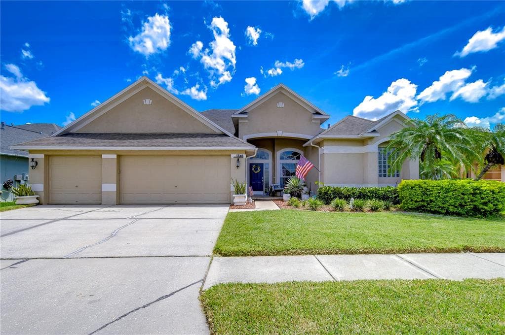 1346 BIG CREEK DRIVE WESLEY CHAPEL, FL 33544