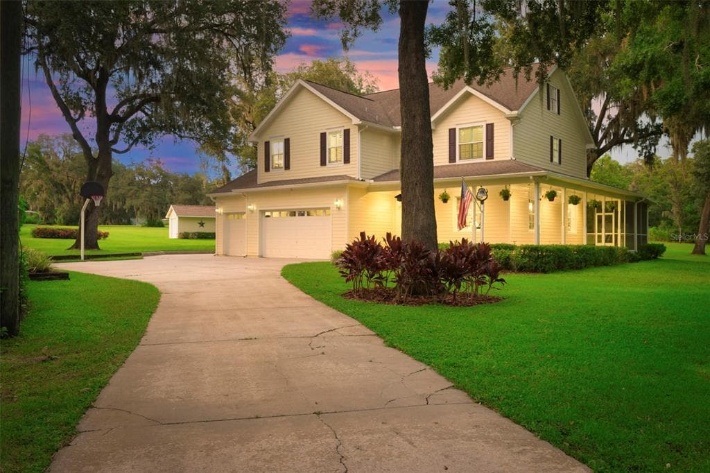 9328 BARAK AVENUE