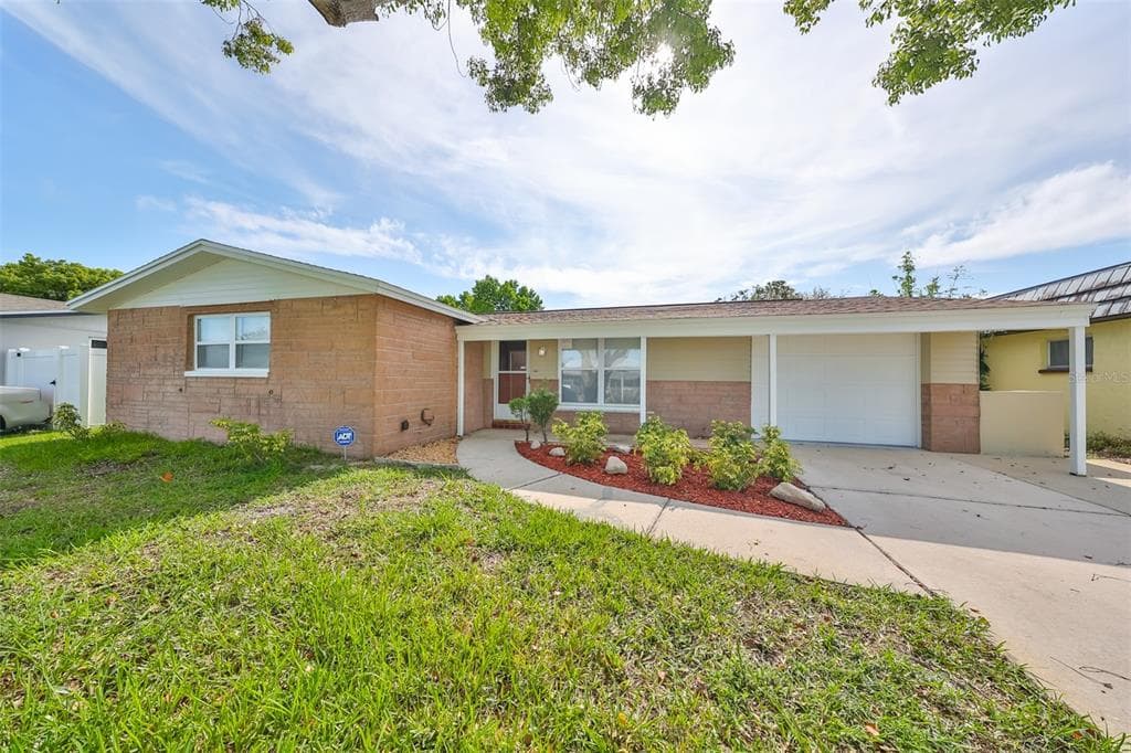 9410 SAINT REGIS LANE PORT RICHEY, FL 34668