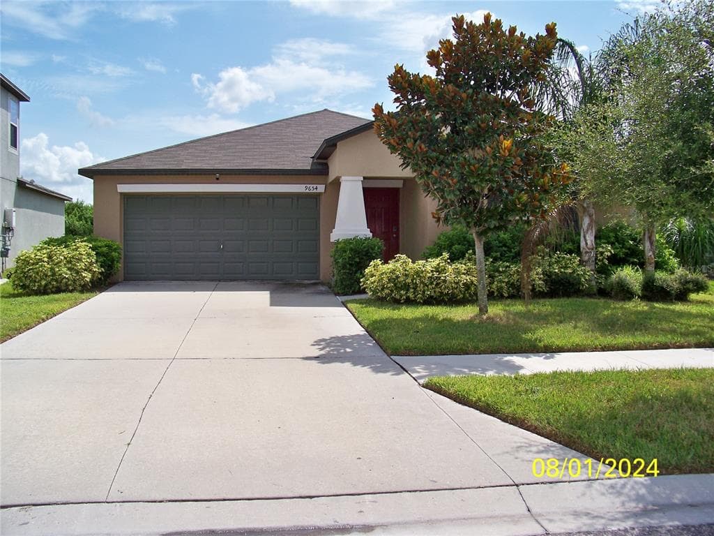 9654 CHANNING HILL DRIVE SUN CITY CENTER, FL 33573