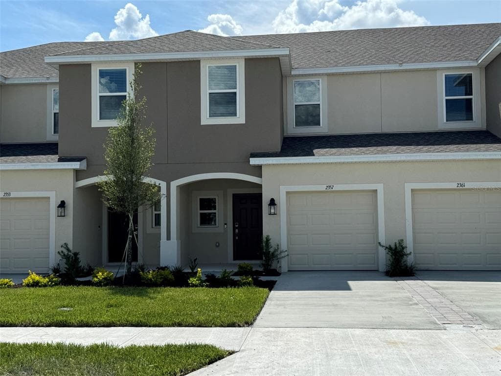 2357 PARAVANE WAY WESLEY CHAPEL, FL 33543