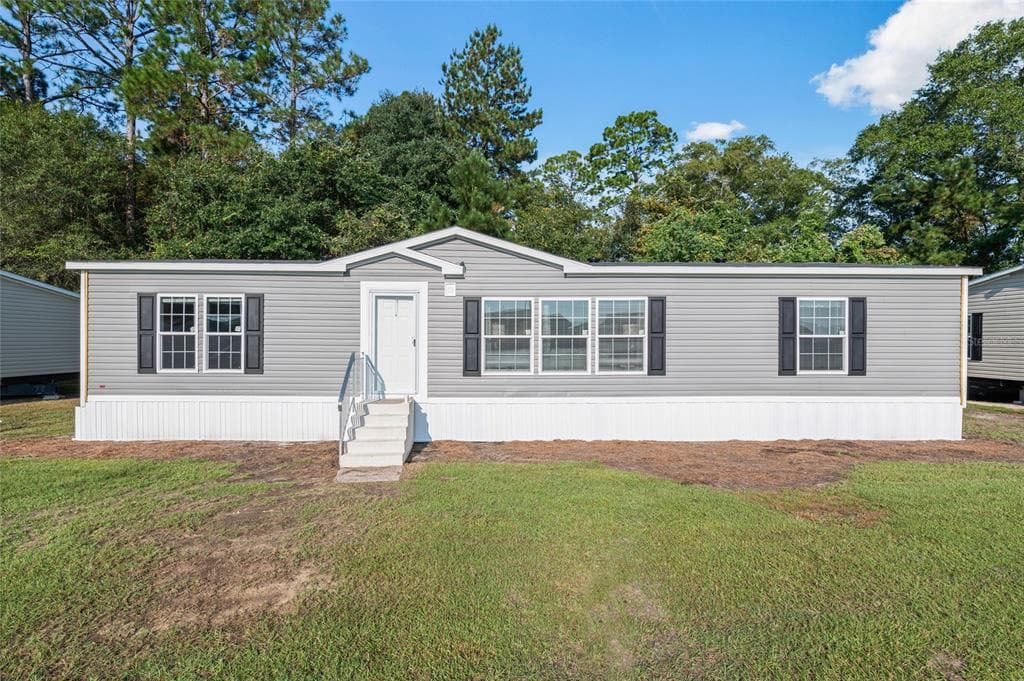40336 DOGWOOD WAY LADY LAKE, FL 32159