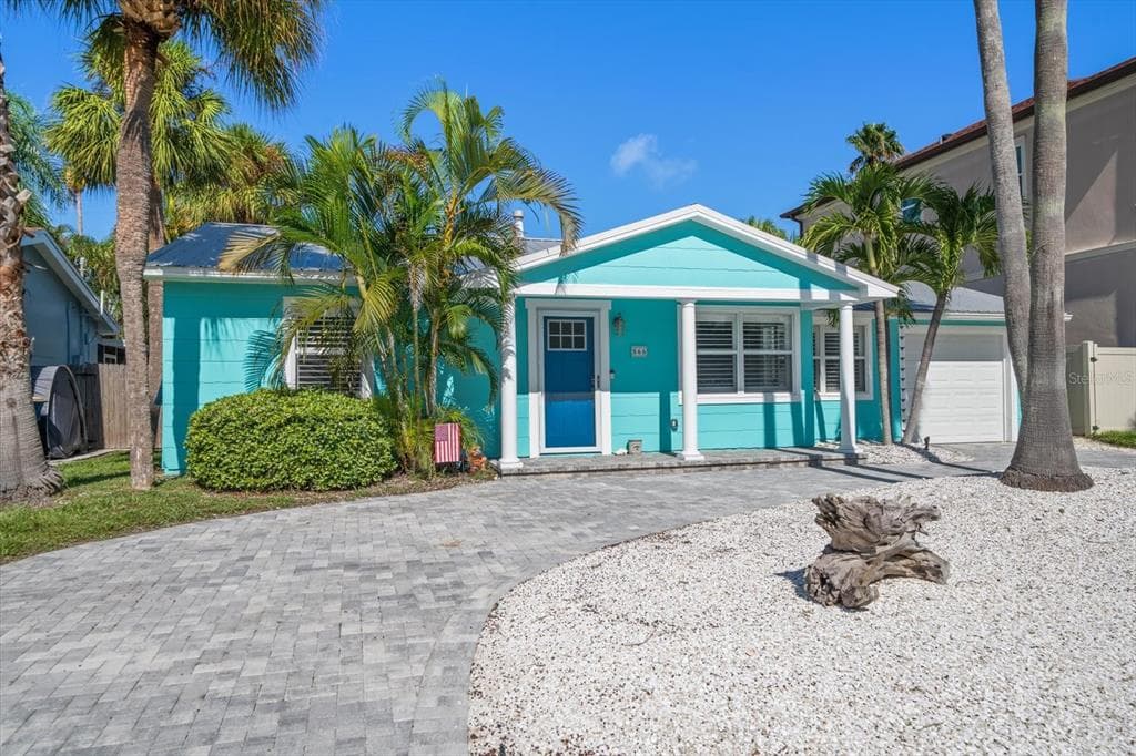 866 LANTANA AVENUE CLEARWATER BEACH, FL 33767