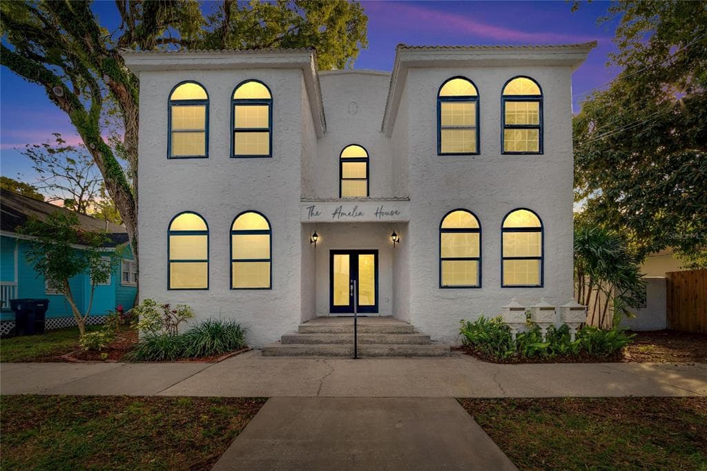 403 E AMELIA AVENUE TAMPA, FL 33602