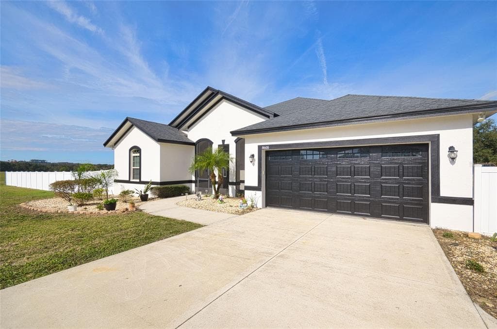 8605 23RD ST ZEPHYRHILLS, FL 33540
