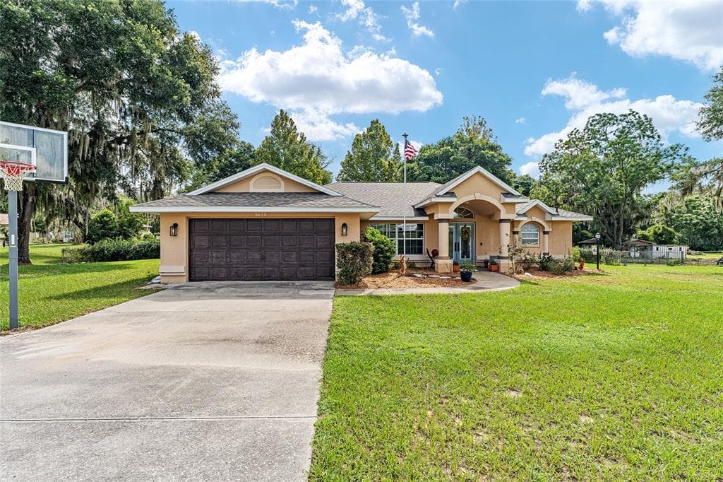 9659 S BUCKSKIN AVENUE FLORAL CITY, FL 34436