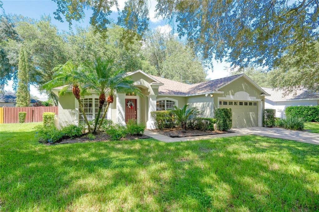 1516 MCCREA DRIVE LUTZ, FL 33549