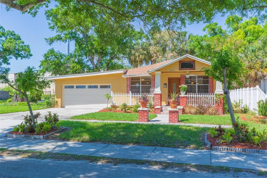 2504 E 12TH AVENUE TAMPA, FL 33605