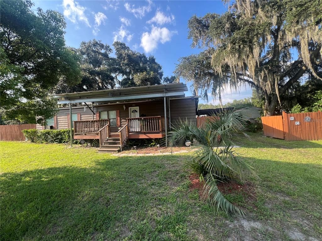 19105 BREWER ROAD LAND O LAKES, FL 34638