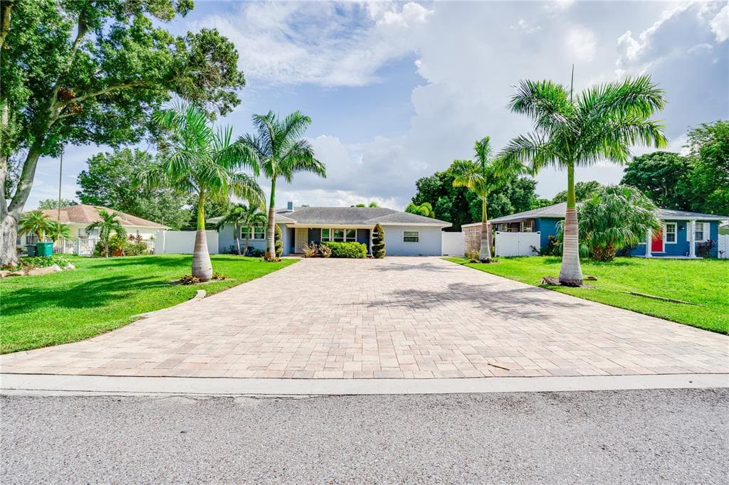 3133 DREW STREET CLEARWATER, FL 33759