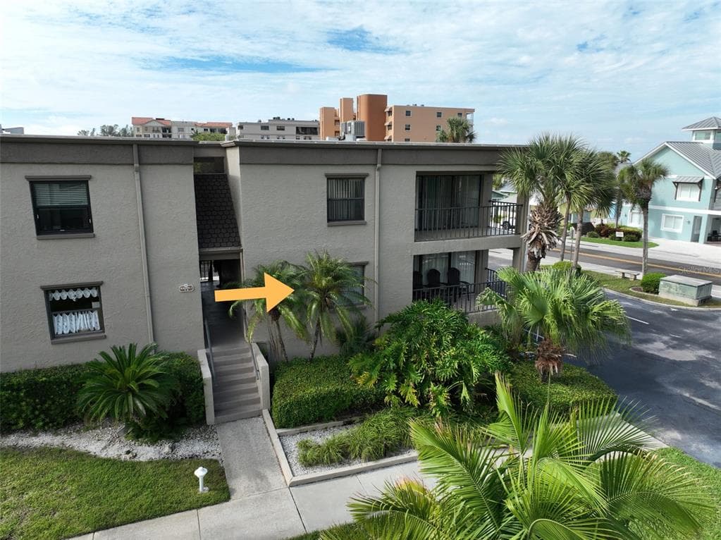 19725 GULF BLVD UNIT 1 INDIAN SHORES, FL 33785
