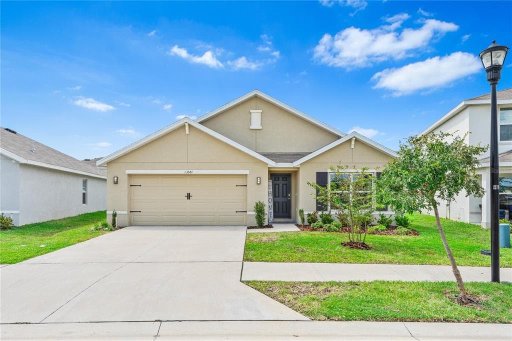 13581 SOUTHERN MAGNOLIA DRIVE DADE CITY, FL 33525