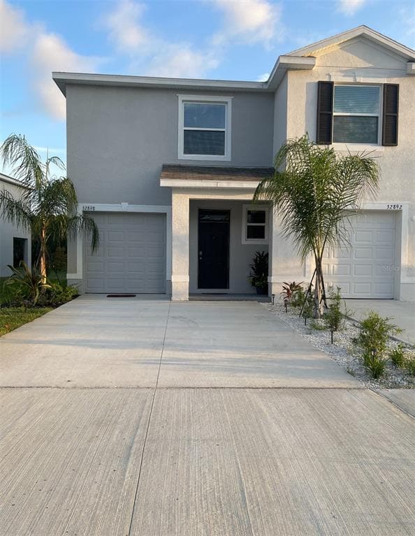 32898 PEZ LANDING LANE WESLEY CHAPEL, FL 33543