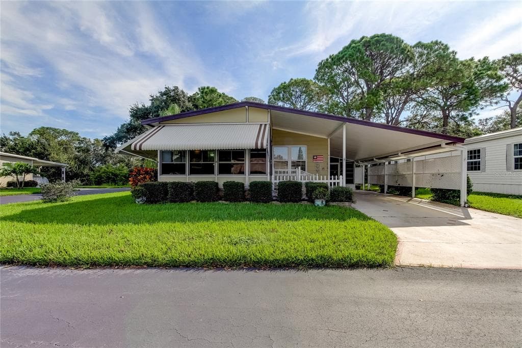 59 COTTAGEWOOD DRIVE UNIT 142 SAFETY HARBOR, FL 34695
