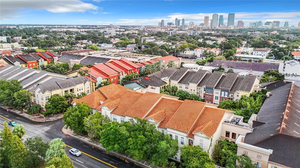 501 S MOODY AVENUE UNIT 1119A TAMPA, FL 33609