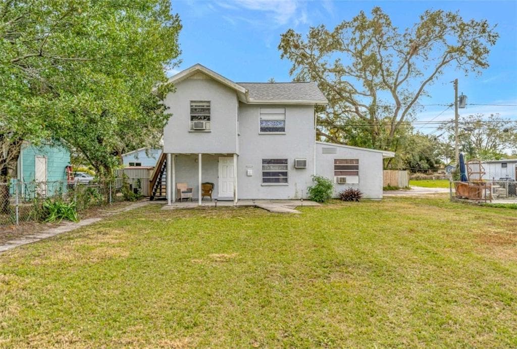 1410 38TH AVENUE N UNIT 2 ST PETERSBURG, FL 33704