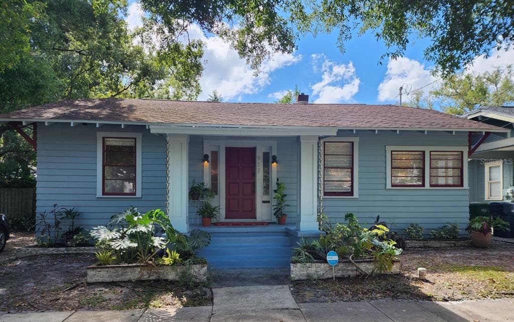 917 E BROAD STREET TAMPA, FL 33604