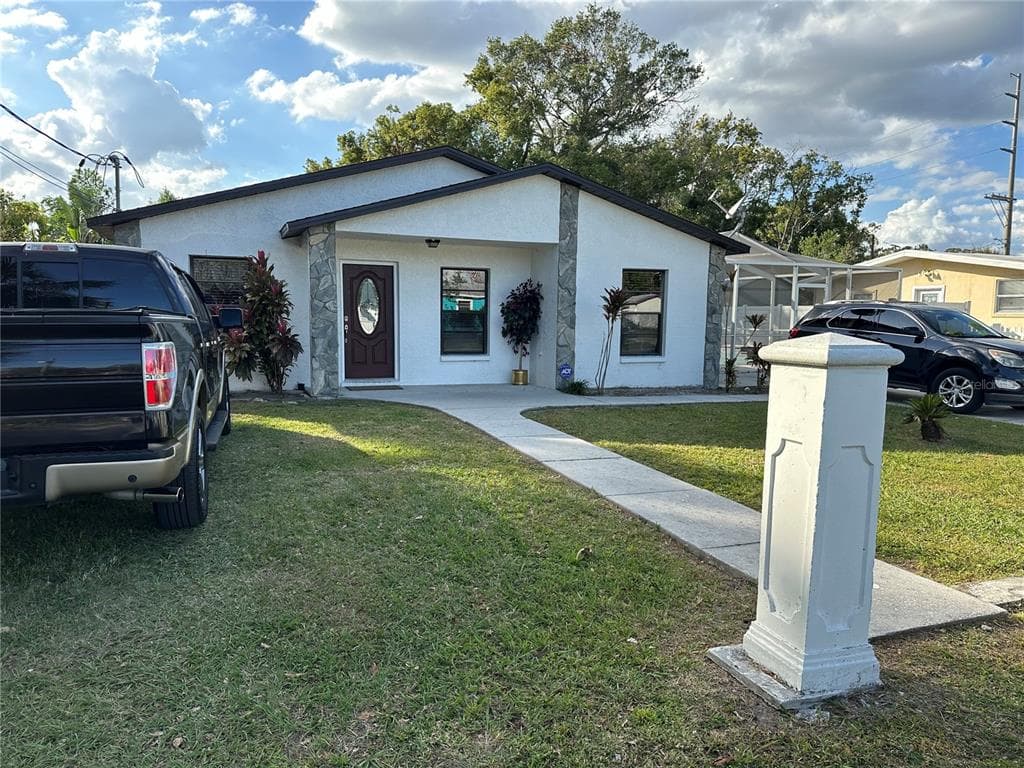 7222 N GRADY AVENUE TAMPA, FL 33614
