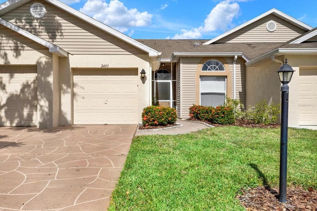 2403 NANTUCKET GREEN COURT UNIT 0 SUN CITY CENTER, FL 33573