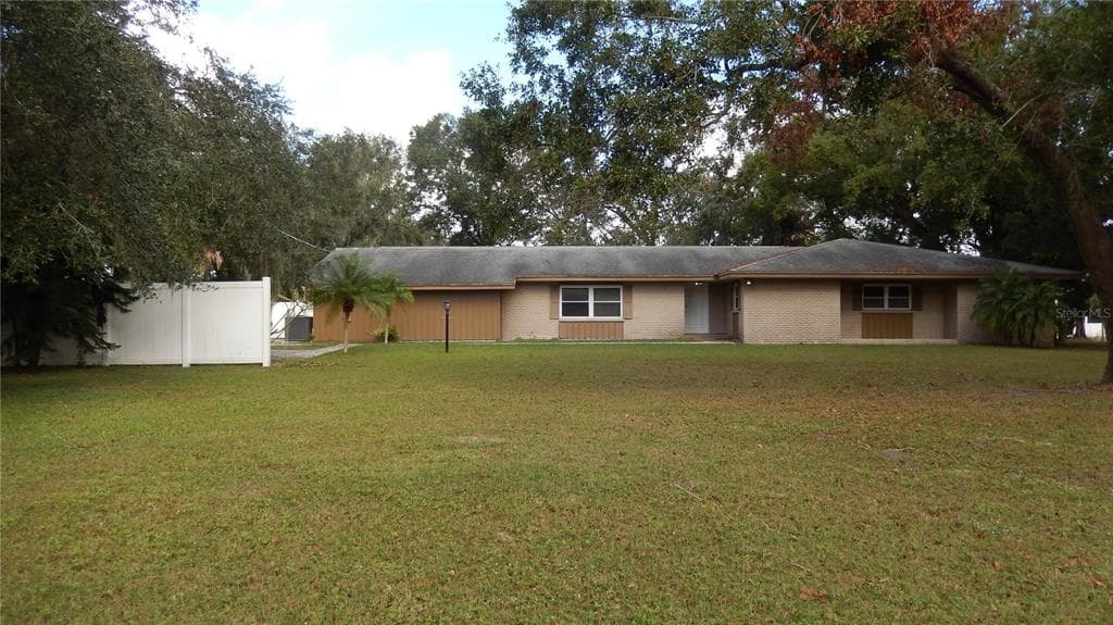3706 JOE SANCHEZ ROAD PLANT CITY, FL 33565