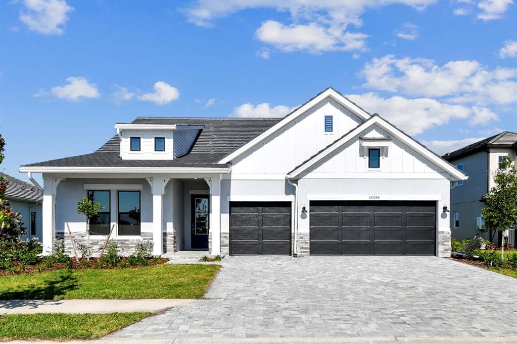 18096 FOXTAIL LOOP VENICE, FL 34293