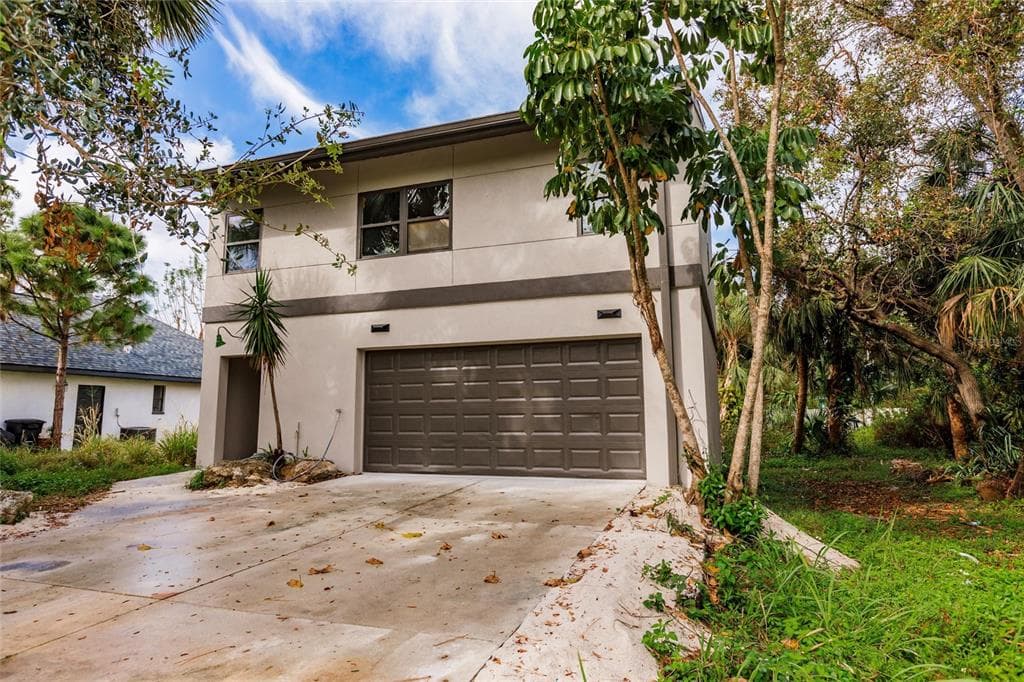 21048 PEACHLAND BOULEVARD PORT CHARLOTTE, FL 33954