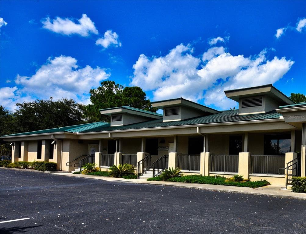 9109 BAYMEADOWS ROAD JACKSONVILLE, FL 32256