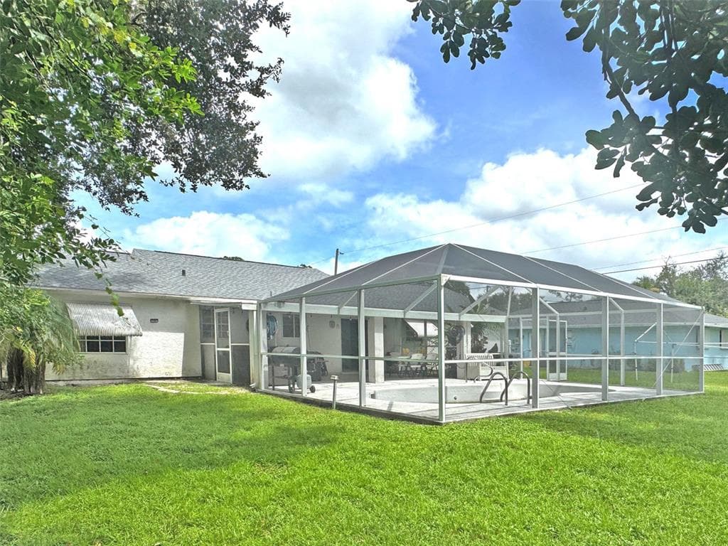18375 WAYNE AVENUE PORT CHARLOTTE, FL 33948