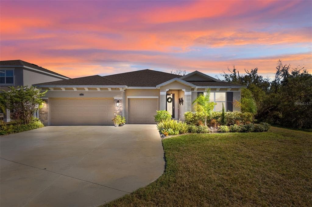 35842 IRON REDDING COURT ZEPHYRHILLS, FL 33541