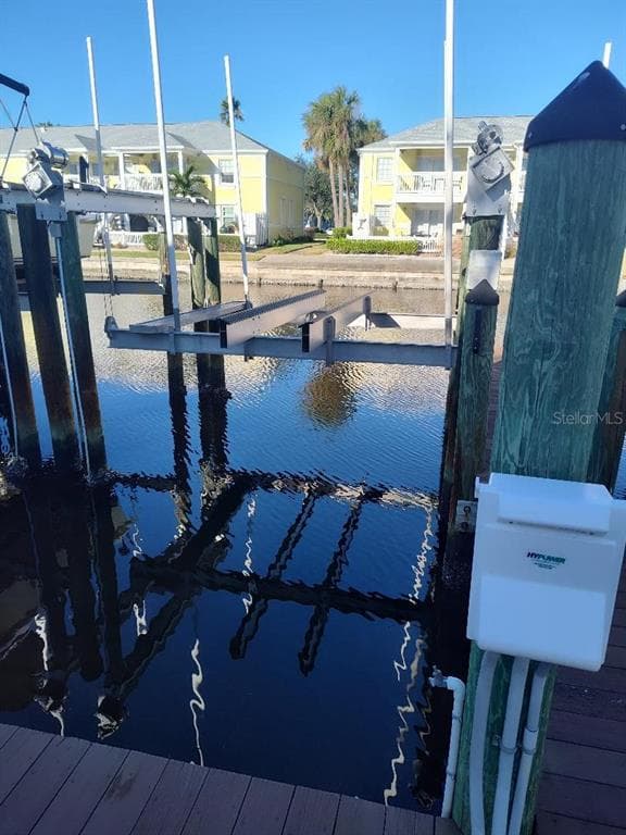 127ss COQUINA KEY DR SE DRIVE ST PETERSBURG, FL 33705