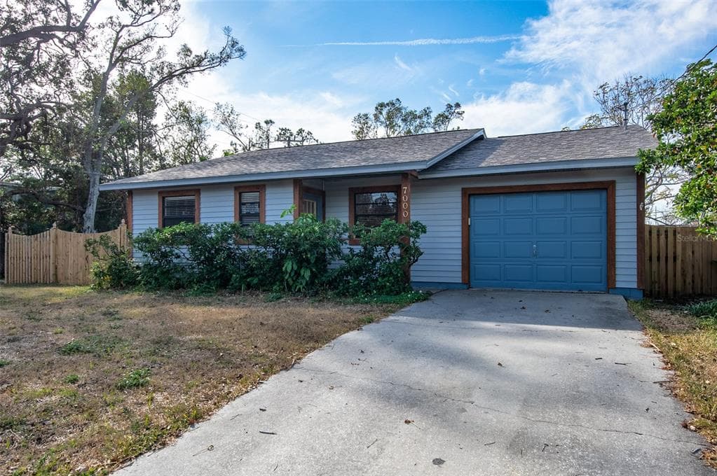 7000 5TH STREET N ST PETERSBURG, FL 33702