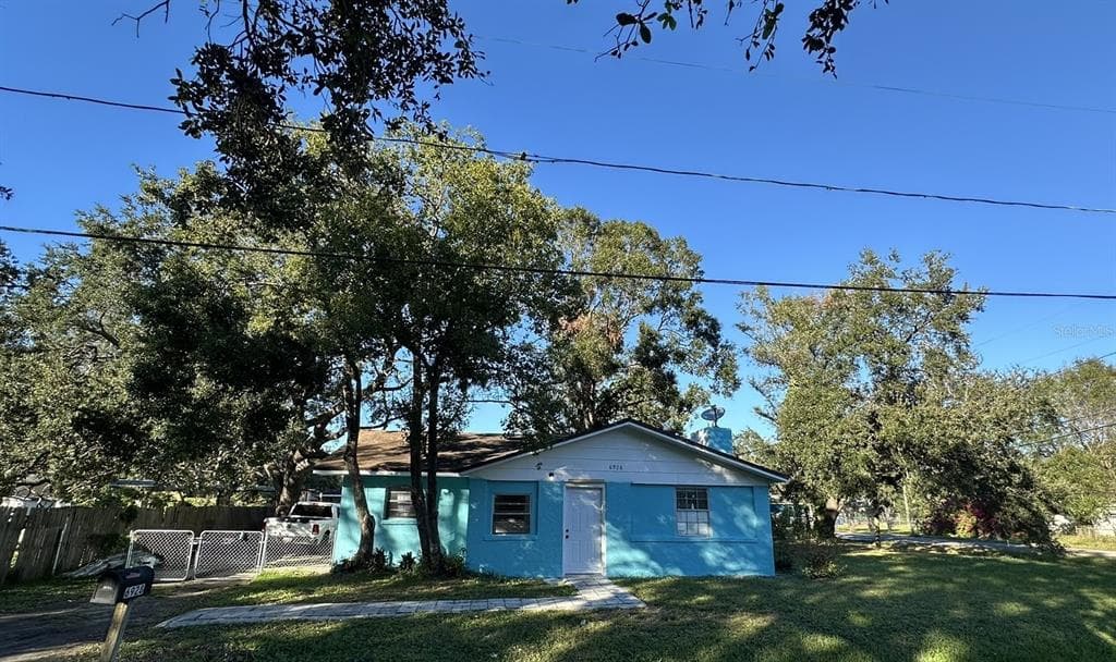 6928 E 29TH AVENUE TAMPA, FL 33619