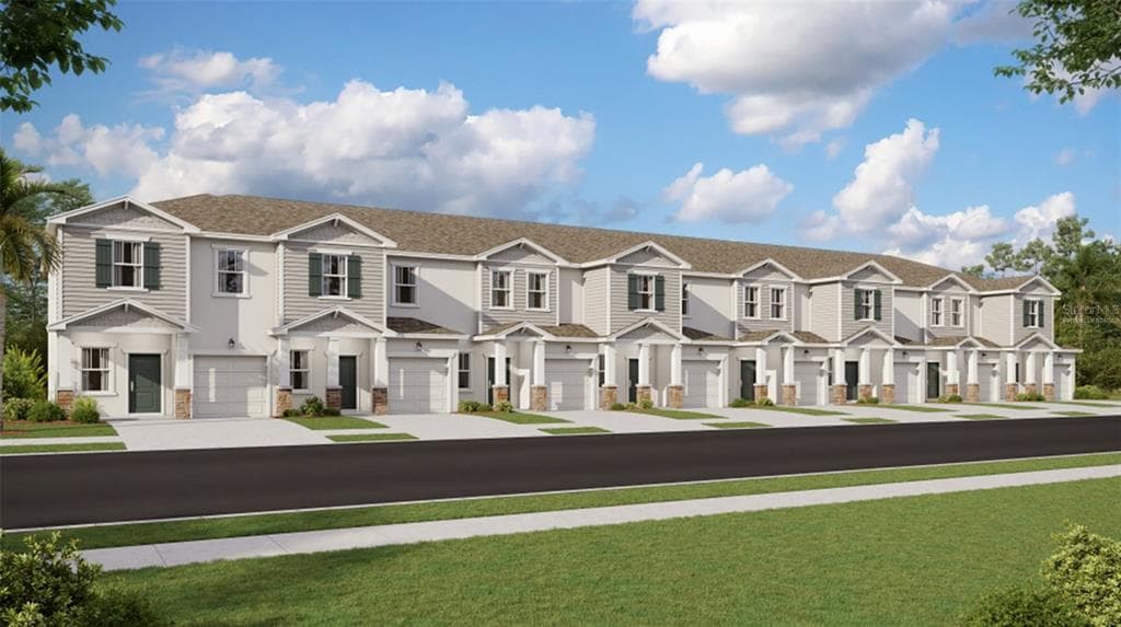 2942 SAVIOR AVENUE DAVENPORT, FL 33837