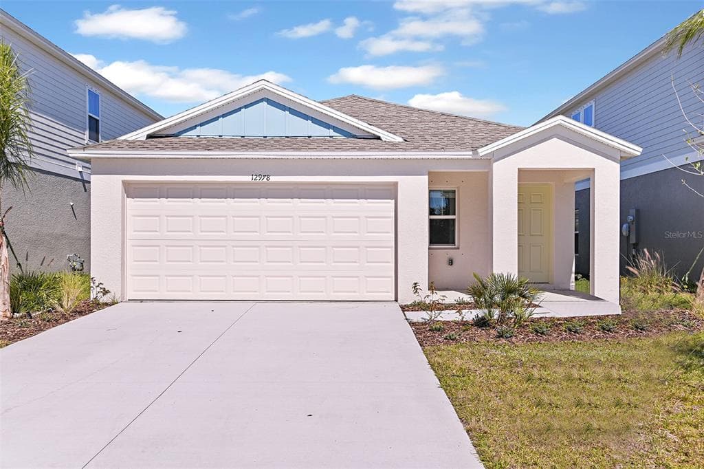 7663 PEACE LILY AVENUE WESLEY CHAPEL, FL 33545