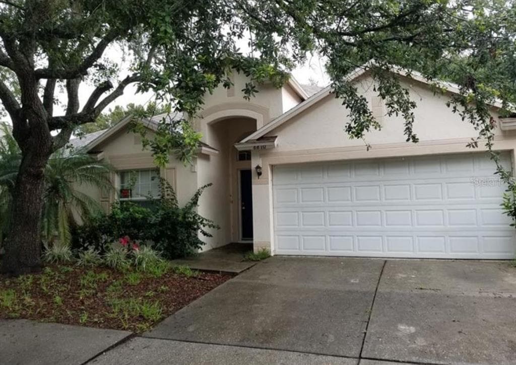 8810 CYPRESS HAMMOCK DRIVE TAMPA, FL 33614