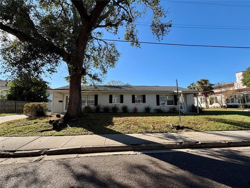 3211 S FERDINAND AVENUE TAMPA, FL 33629