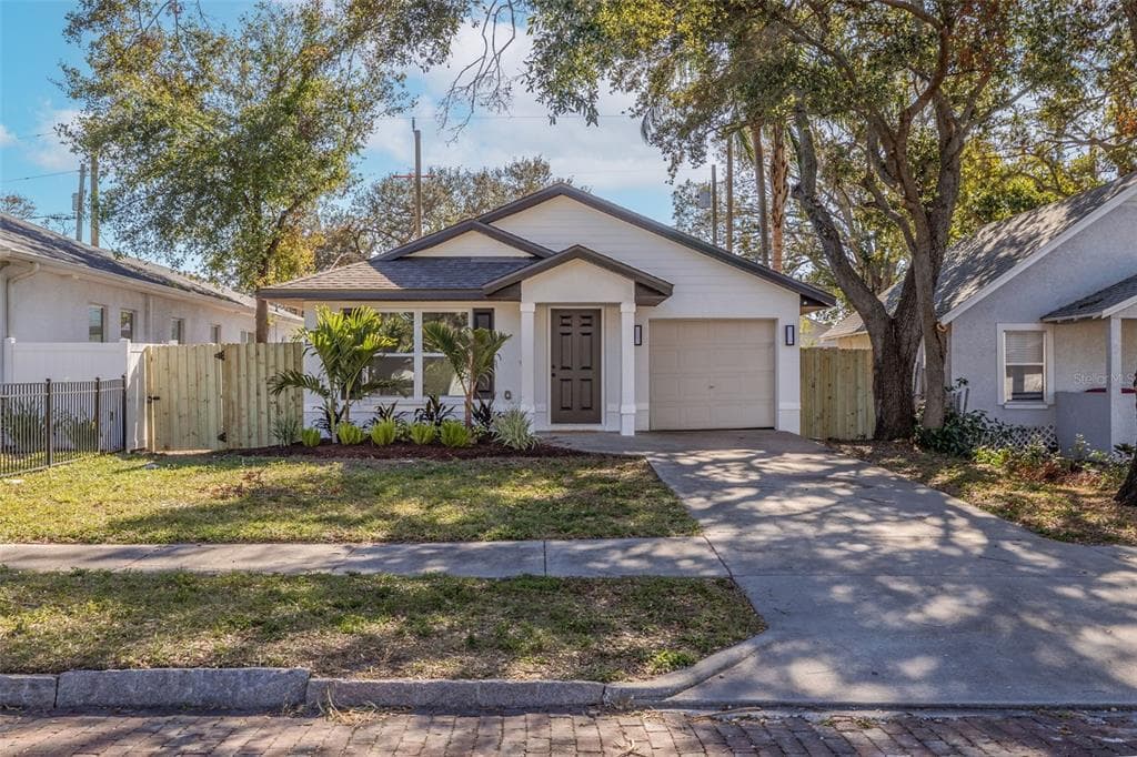 2942 4TH AVENUE S ST PETERSBURG, FL 33712