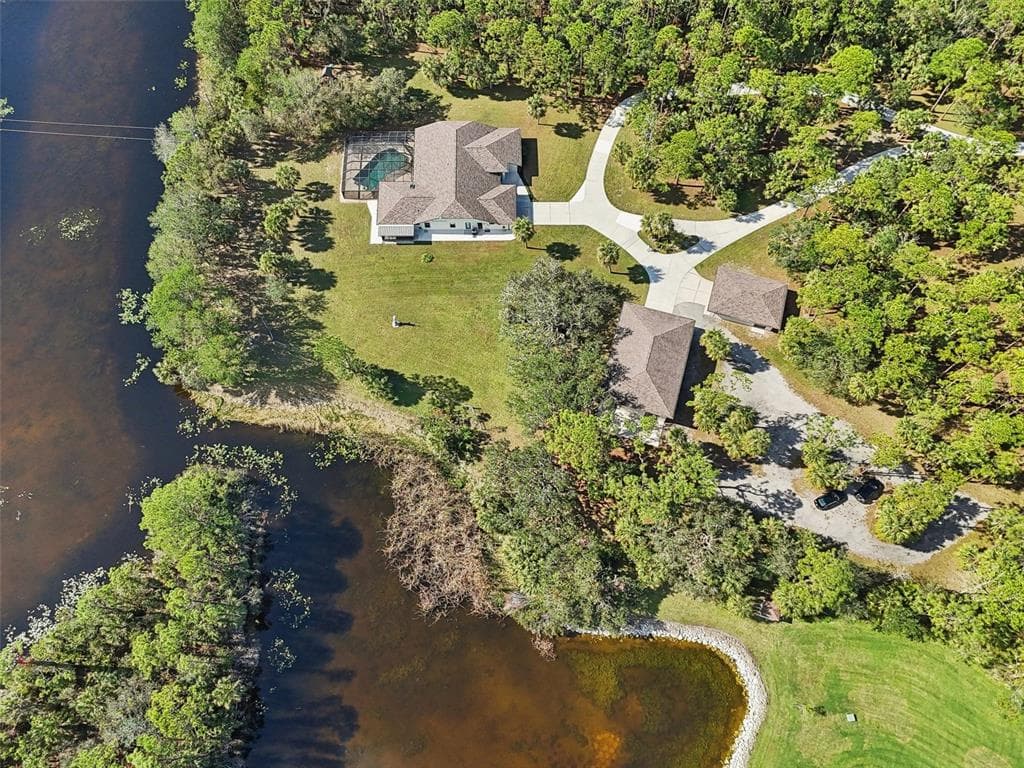 2521 BORDER ROAD VENICE, FL 34292