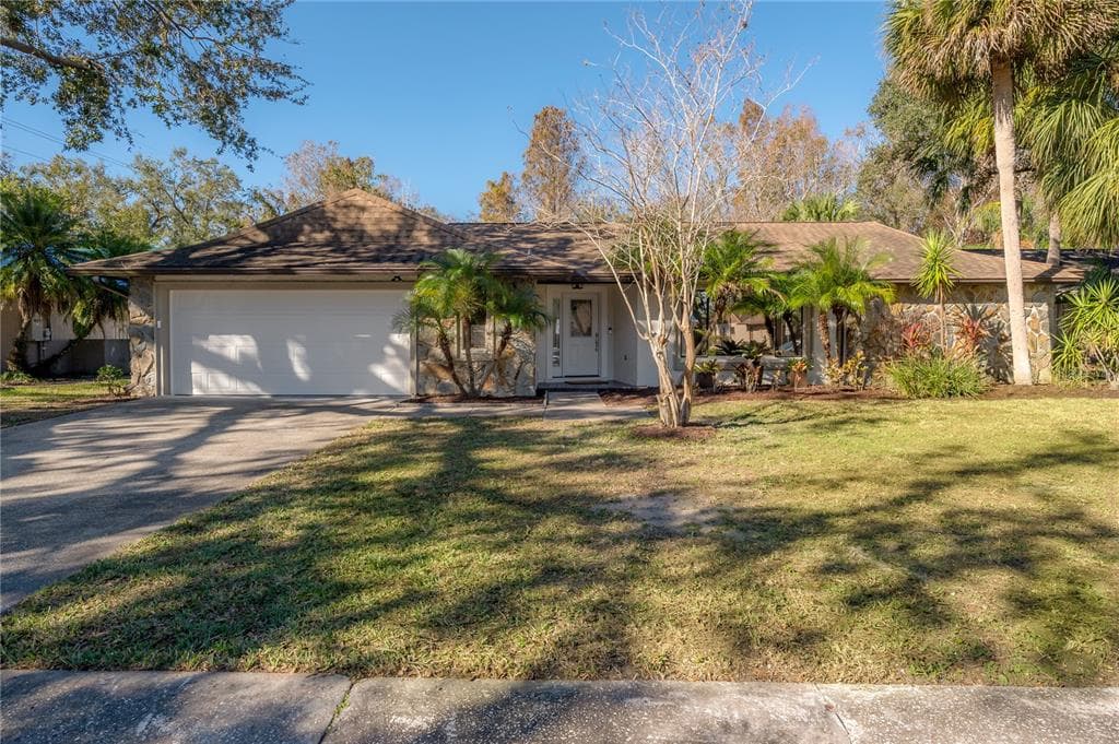 14904 WINTERWIND DRIVE TAMPA, FL 33624