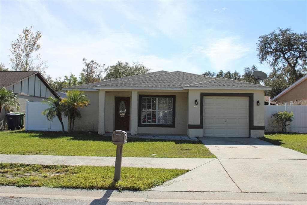 1112 WILLOW PINES COURT E TAMPA, FL 33604