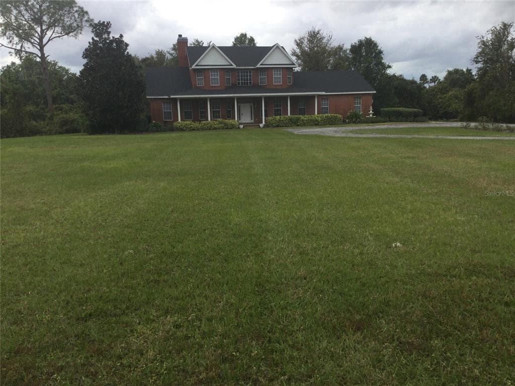 899 W LAKE MARION ROAD HAINES CITY, FL 33844