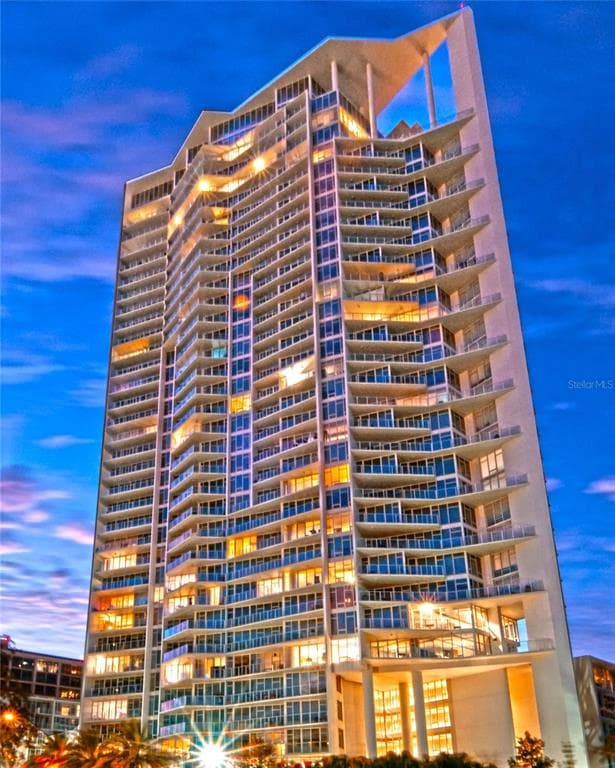 175 1ST STREET S UNIT 412 ST PETERSBURG, FL 33701