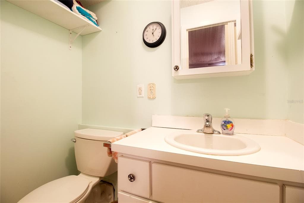 9224 MISSION OAKS BOULEVARD SEMINOLE, FL 33776