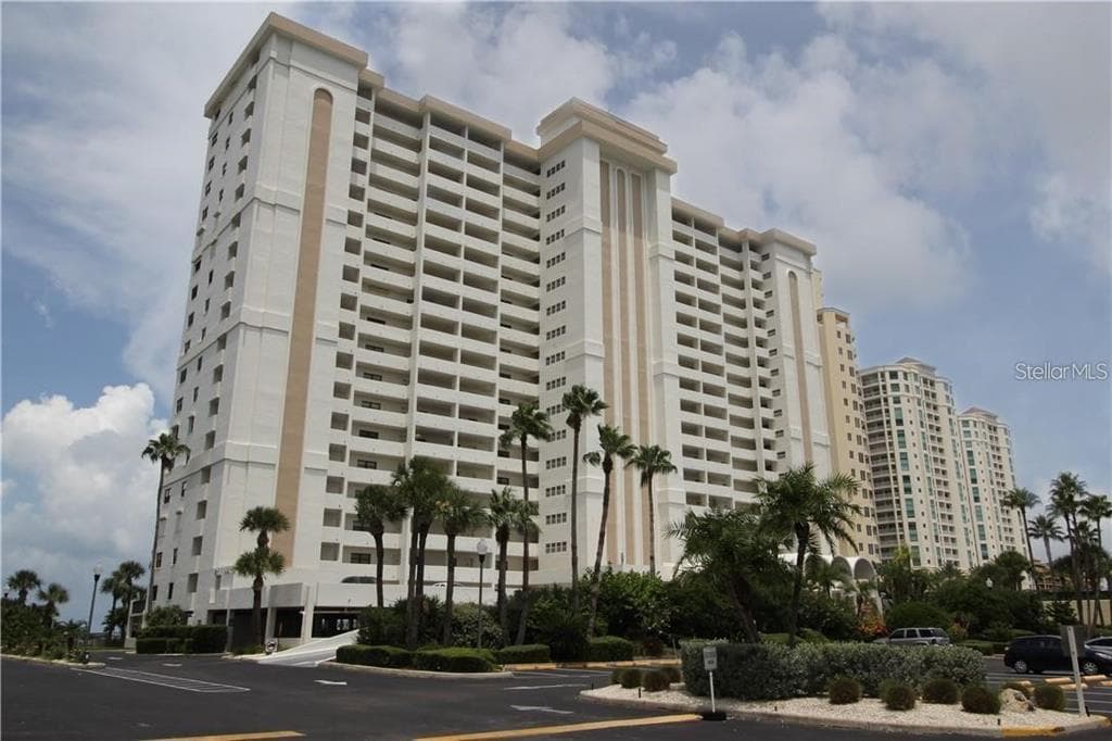 1230 GULF BOULEVARD UNIT 1005 CLEARWATER BEACH, FL 33767