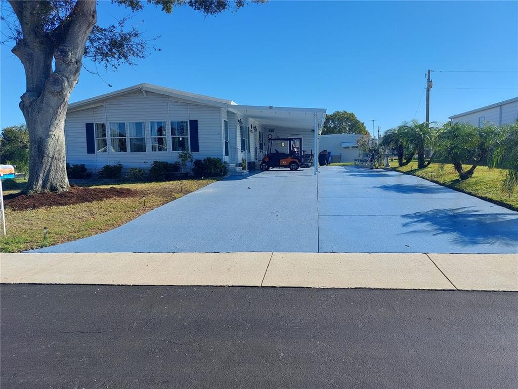 42 REVERE WAY UNIT 6 PALM HARBOR, FL 34684