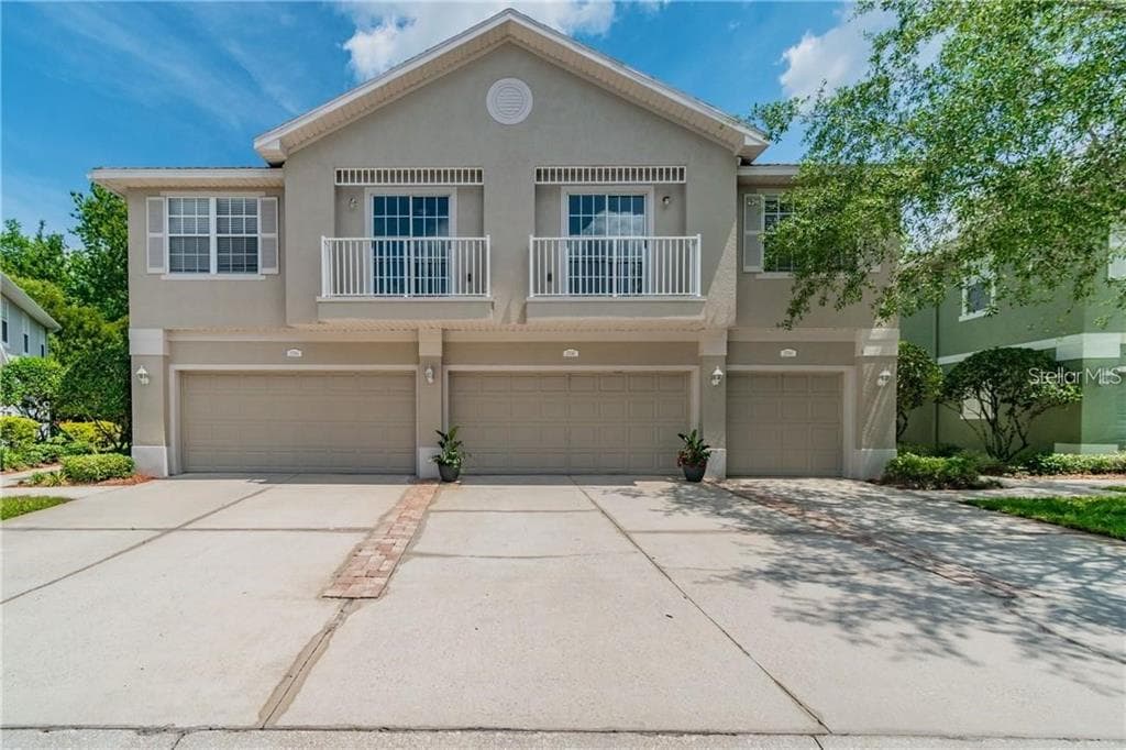 27543 PLEASURE RIDE LOOP UNIT 27543 WESLEY CHAPEL, FL 33544