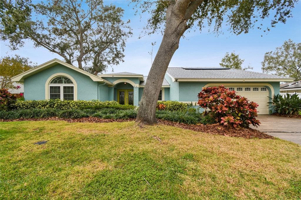 4001 40TH WAY S ST PETERSBURG, FL 33711