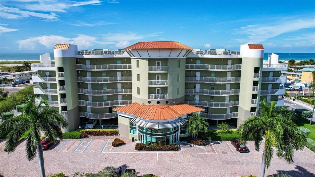 11605 GULF BOULEVARD UNIT 302