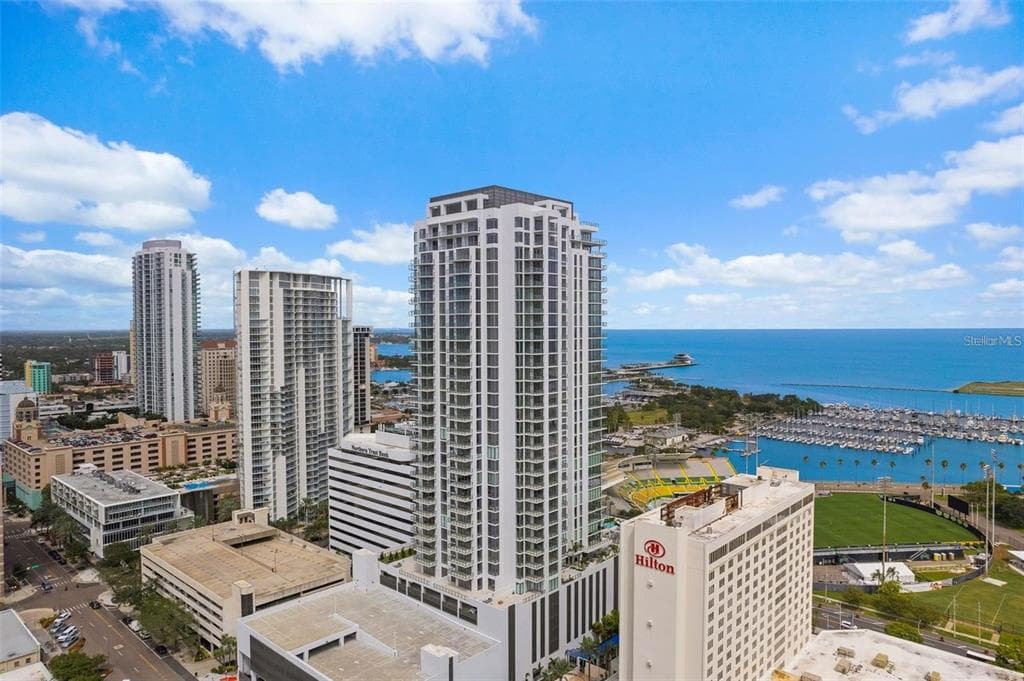 301 1ST STREET S UNIT 1106 ST PETERSBURG, FL 33701